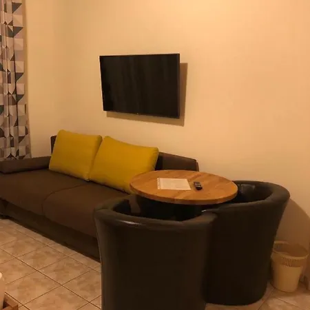 Jacint Apartman Otel *