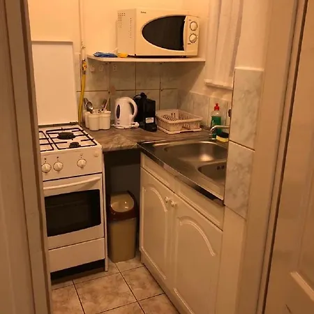 Jacint Apartman * Hajduszoboszlo