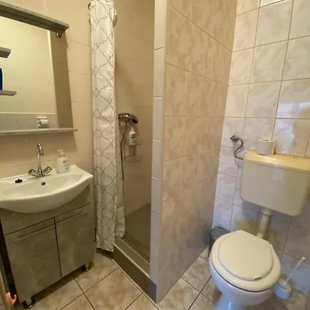 Jacint Apartman * Хайдусобосло